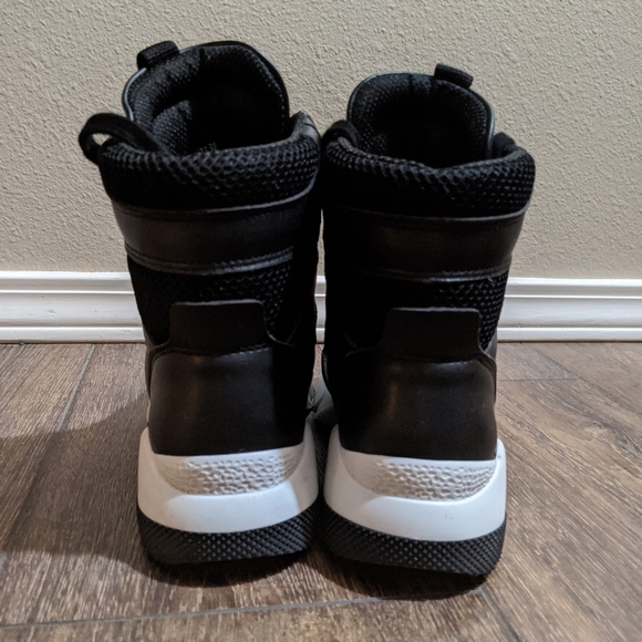 Will's Vegan leather Sneaker Black high top 'Chicago' style LIKE NEW 7.5 Euro 38 - Picture 7 of 8